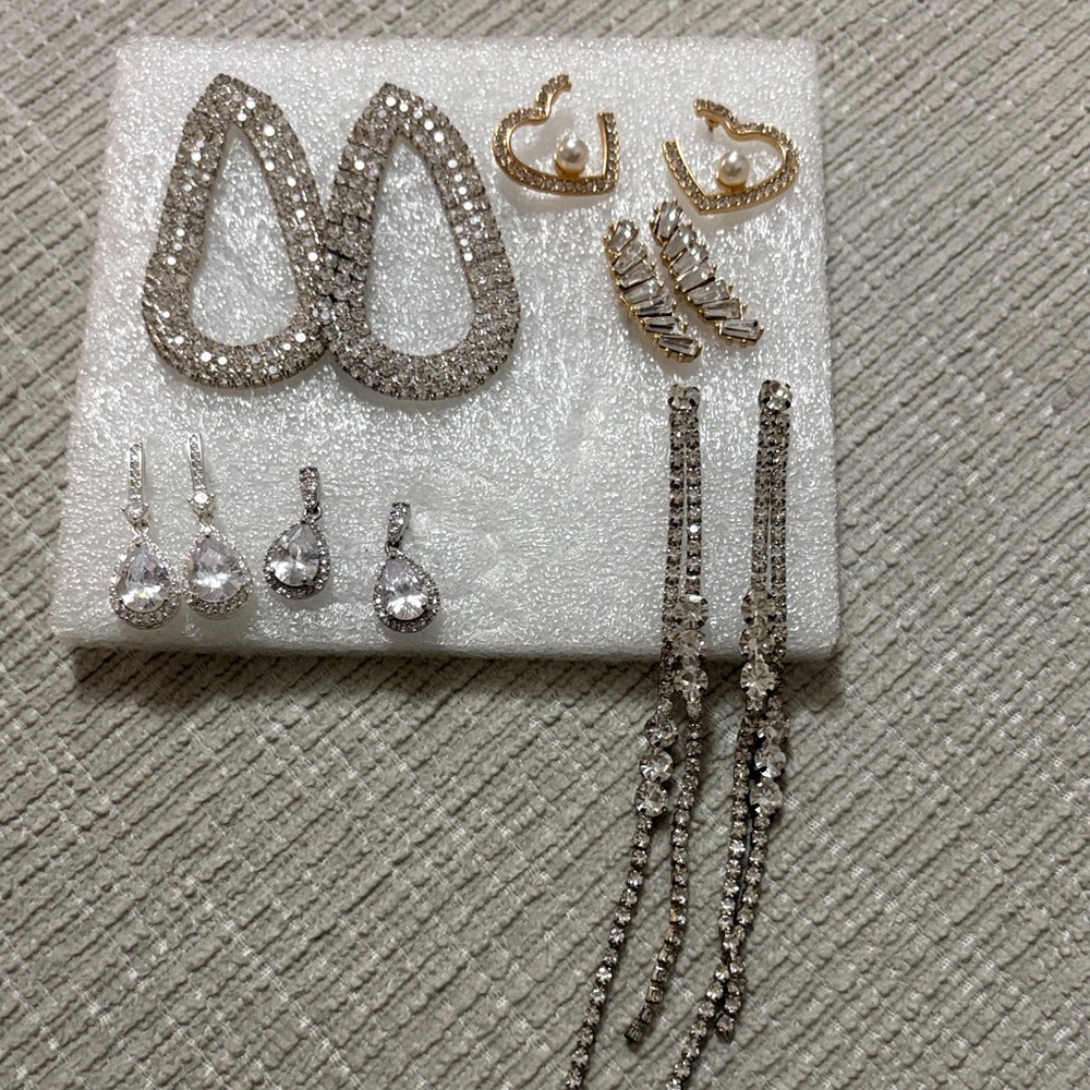 Elegant Silver and Gold Jewelry Set